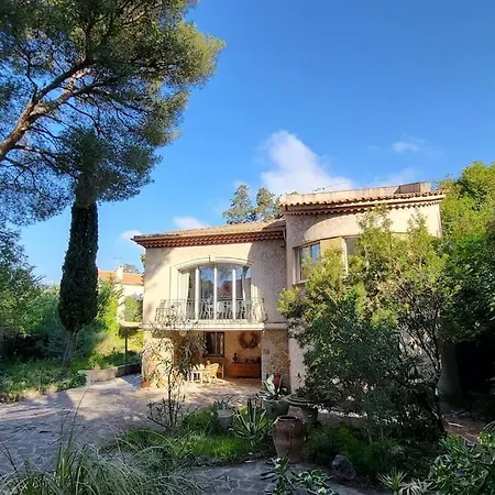דירה Santa Rita Etage Entier Avec Jardin